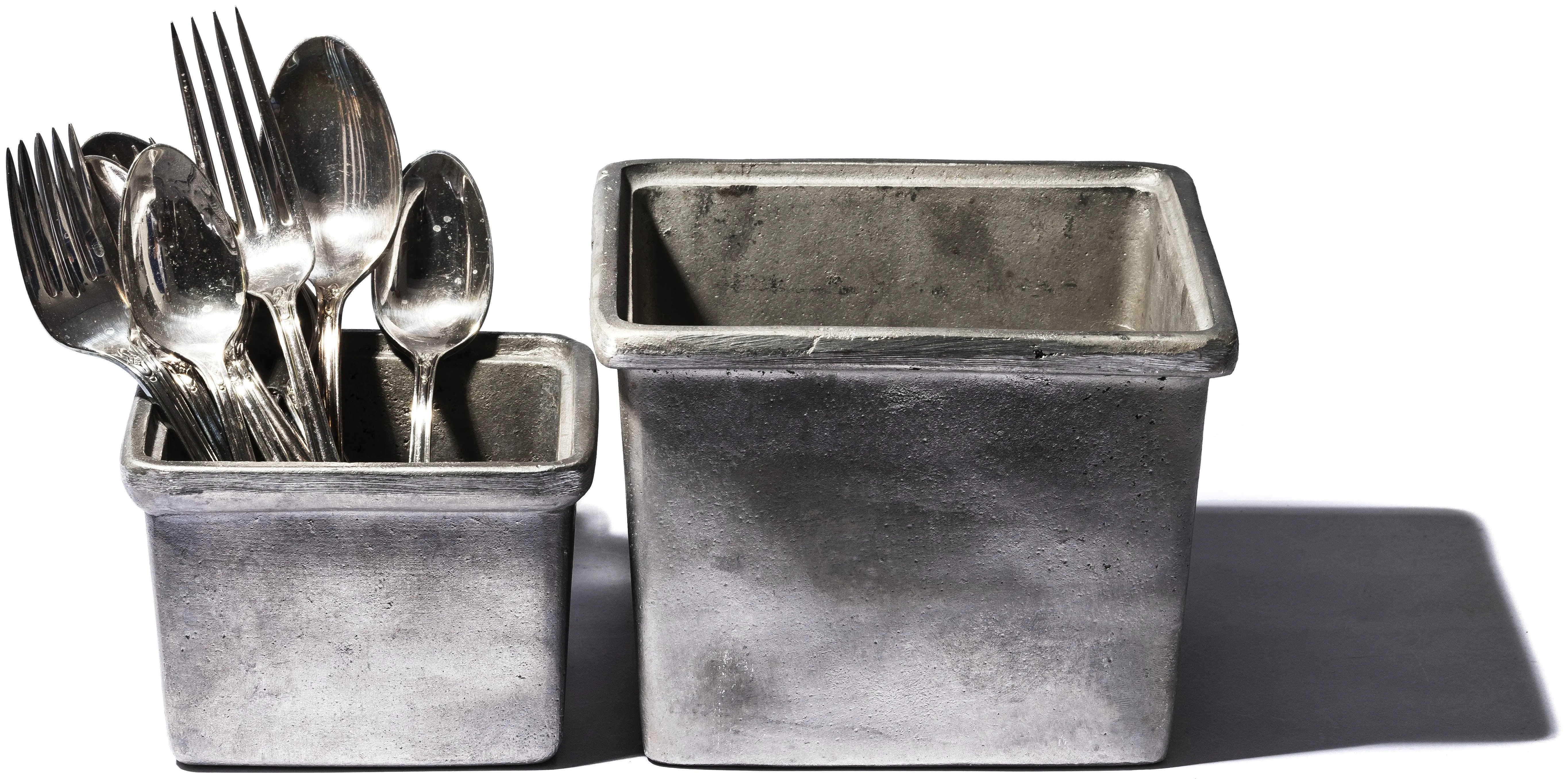 ALUMINUM POT