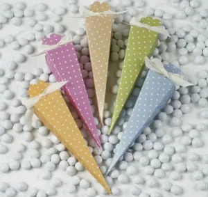 Italian-Made Dotted Favor Cone