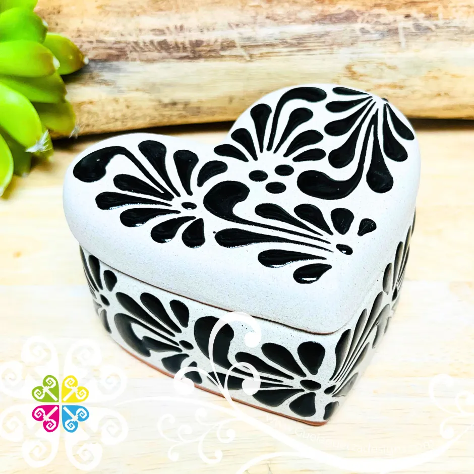 Plumeado Heart Clay Box - Jewelry Box - Alajero Corazon