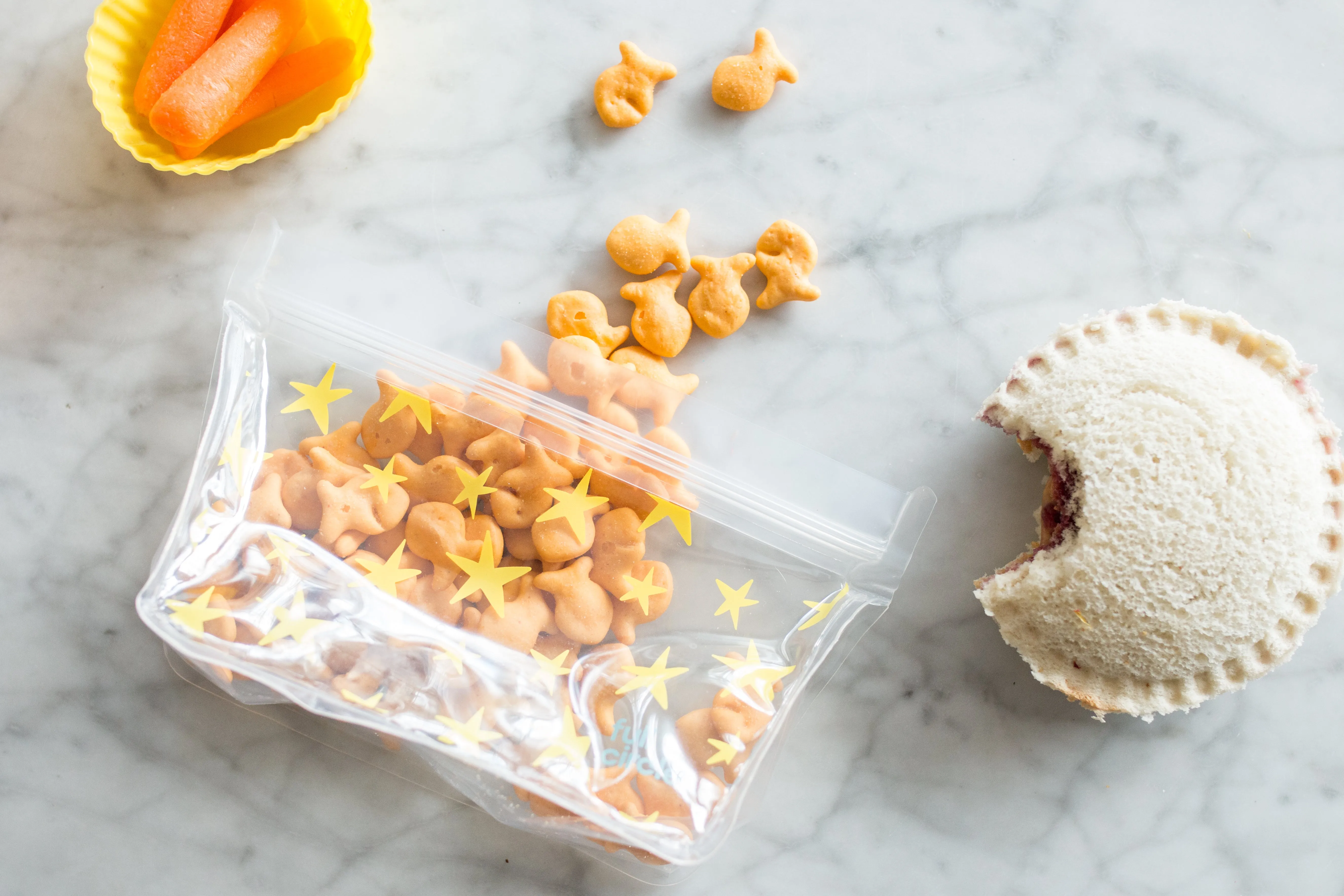 ZIPTUCK SNACK BAGS